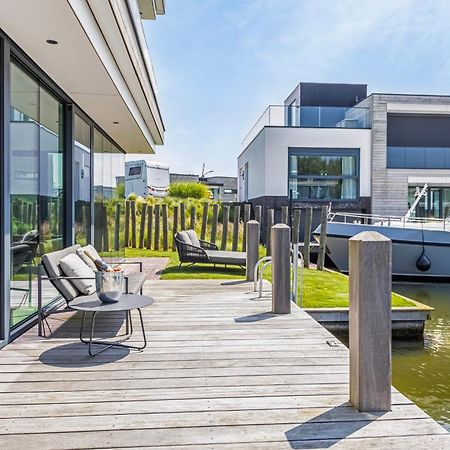 Lake House With Dock At Lake Veere, Zeeland Арнемёйден Экстерьер фото