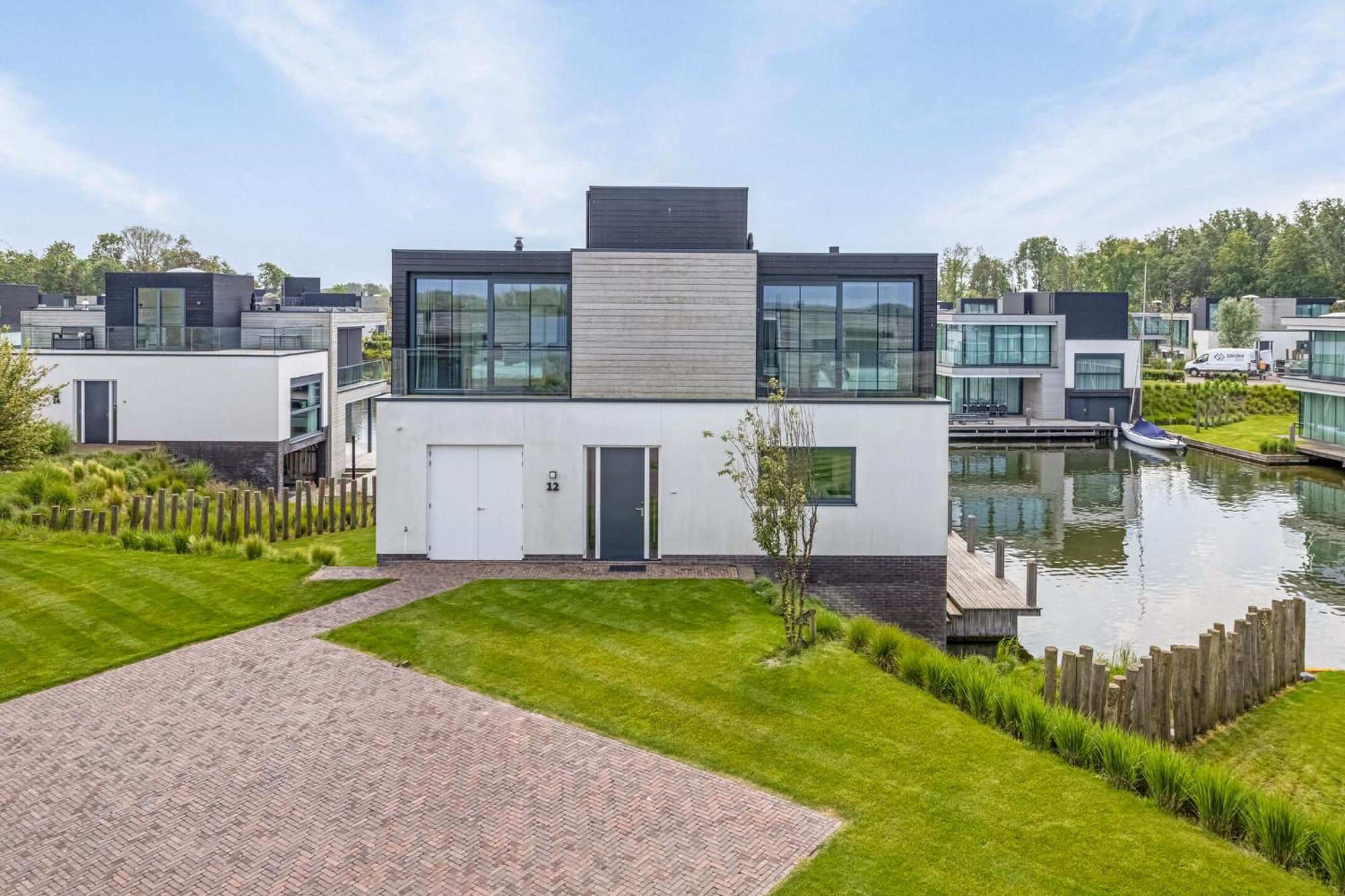 Lake House With Dock At Lake Veere, Zeeland Арнемёйден Экстерьер фото